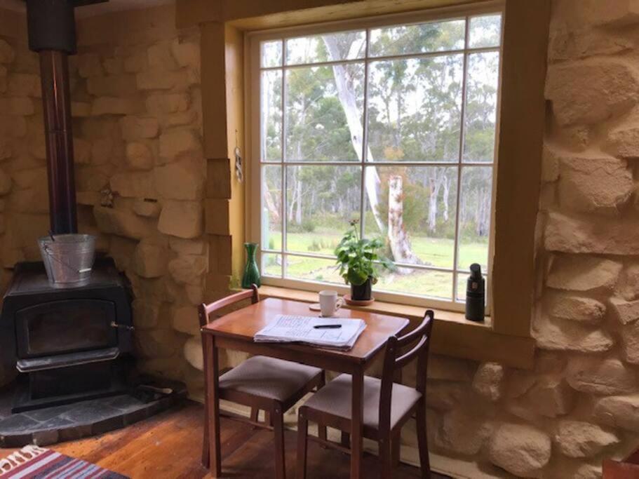 The Stone Cottage - Bruny Island Simpsons Bay Extérieur photo